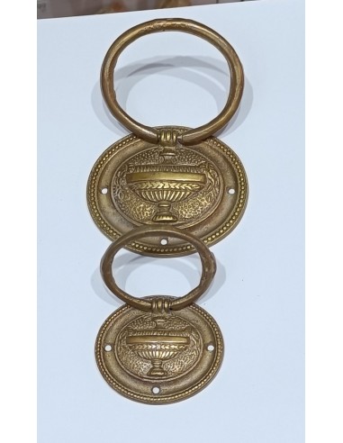 Tirador anilla copa