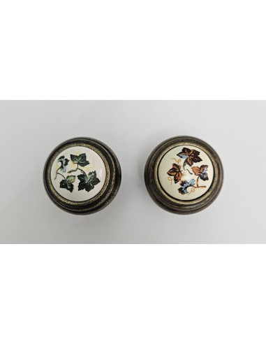 Pomo metal y porcelana decorada