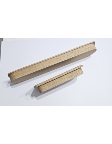 Tirador uñero de madera